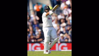 ഷര്ദ്ദുലിനെ ഒരു പാഠം പഠിപ്പിക്കണമെന്ന് അന്ന് രോഹിത് പറഞ്ഞു, വെളിപ്പെടുത്തി രഹാനെ