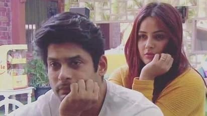 Shehnaaz Gill's phone wallpaper has Sidharth Shukla's picture; take a look