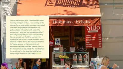 വർഷങ്ങളായി തെരുവിൽ കഴിയുന്ന വയോധികന് ഭക്ഷണം നൽകി റെസ്റ്റോറന്റ്, കയ്യടിച്ച് സോഷ്യൽ മീഡിയ