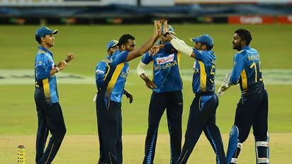 #SLvsSA முதல் ஒருநாள் போட்டியில் தென்னாப்பிரிக்காவை வீழ்த்தி இலங்கை வெற்றி..! ஆட்டநாயகன் அவிஷ்கா ஃபெர்னாண்டோ