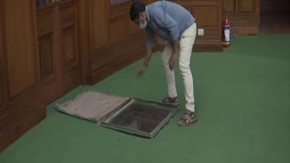 ದೆಹಲಿ ವಿಧಾನಸಭೆಯಿಂದ ಕೆಂಪುಕೋಟೆಗೆ ಸಂಪರ್ಕ; ಬ್ರಿಟೀಷರು ಬಳಸಿದ್ದ ರಹಸ್ಯ ಸುರಂಗ ಪತ್ತೆ!