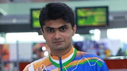 ব্যাডমিন্টনে অব্যাহত ভারতের পদক জয়, এসএলফোর বিভাগে রুপো জিতলেন সুহাস যুথিরাজ