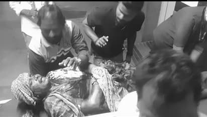 గుడివాడ అమర్నాథ్ ముఖ్య అనుచరుడు, వైసీపీ నేత మల్ల బుల్లి బాబుపై హత్యాయత్నం...(వీడియో)