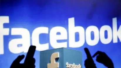 Missing apostrophe in Facebook post lands man in legal trouble, costs him millions