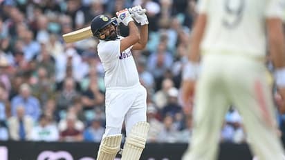 रोहित ने छक्का मार कर जड़ा विदेशी मैदान में पहला शतक, जानिए क्या-क्या बने रिकॉर्ड