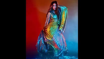 ಮಲೈಕಾವತಾರ..! ಹಾಟೆಸ್ಟ್‌ ಲುಕ್‌ನಲ್ಲಿ ಚೈಂಯಾ ಚೈಂಯಾ ಬೆಡಗಿ: 47 ಅಂದ್ರೆ ನಂಬ್ತೀರಾ?