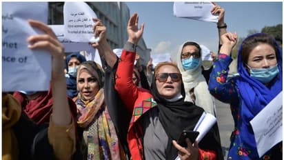 'പെണ്കുട്ടികളെ സ്കൂളില് പ്രവേശിപ്പിക്കണം'; കാബൂളില് പ്രക്ഷോഭവുമായി വനിതകള്