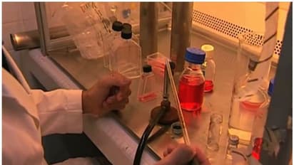 നിപ പരിശോധനാ സംവിധാനം പാതിവഴിയില്‍; ബിഎസ്എൽ 3 ലാബ് സംവിധാനം സജ്ജമായില്ല, പഴി കൊവിഡിന്