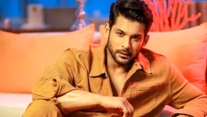 Here's what Sidharth Shukla's spirit tells paranormal expert Steve Huff about his death (WATCH)