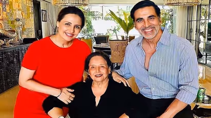 Akshay Kumar's mother Aruna Bhatia no more; actor writes, "Today I Feel An Unbearable Pain"
