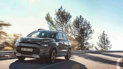 ఫ్లెక్స్-ఫ్యూయల్ ఇంజన్‌తో భారతదేశపు మొట్టమొదటి కారు.. దీని ప్రత్యేకతలు తెలిస్తే వావ్ అనాల్సిందే..