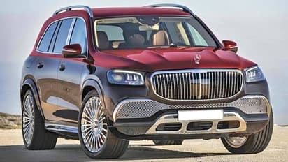 ആദ്യം 1.13 കോടി, ഇപ്പോള്‍ 2.43 കോടി; 2021ല്‍ മാത്രം യുവതാരം വാങ്ങിയത് കോടികളുടെ വണ്ടികള്‍!