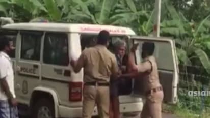 பொண்டாட்டி தூக்கில தொங்குறா… சாவகாசமாக வீடியோ எடுத்து ஷேர் செய்த கணவன்…