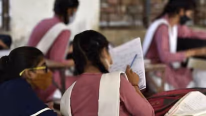 கோவை அதிர்ச்சி சம்பவம்.. 11ம் வகுப்பு பள்ளி மாணவி வகுப்பறையில் மயங்கி விழுந்து உயிரிழப்பு..!