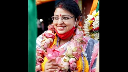 রবিবাসরীয় প্রচারে প্রিয়াঙ্কা, মনোনয়ন জমা দেবেন সোমবার