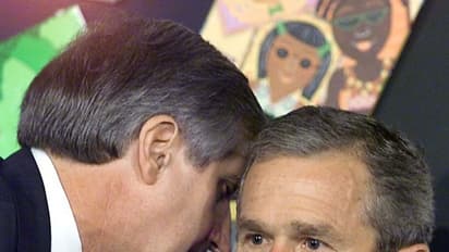 9/11 अटैक के बाद कौन था वो शख्स, जिसने जॉर्ज बुश के कान में कहें 4 शब्द और बदल गई दुनिया की तस्वीर