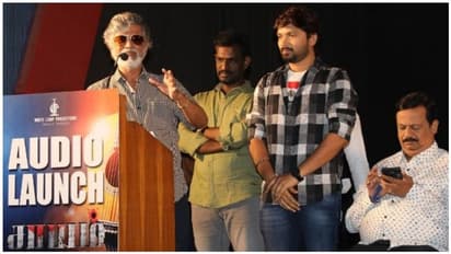 விஜயின் சாதி என்ன..? சாயம் வெளுக்க வைத்த எஸ்.ஏ.சந்திரசேகர்..!