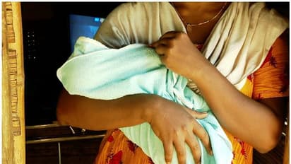 രണ്ടായിരം രൂപ പ്രതിമാസം ഗര്ഭിണികള്കുള്ള പദ്ധതി പലയിടത്തും നിലച്ചു; ഫണ്ട് കുറവെന്ന് പട്ടികവര്ഗ വകുപ്പ്