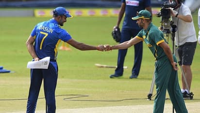 #SLvsSA 2வது டி20: பழிதீர்க்கும் தீவிரத்தில் களமிறங்கும் இலங்கை அணியின் அதிரடி முடிவு..! டாஸ் ரிப்போர்ட்