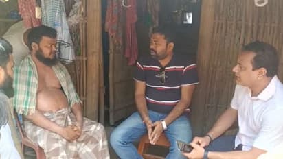 কিডনির সমস্যায় জর্জরিত মালদহের এক পরিযায়ী শ্রমিক, তৃণমূল নেতার সহায়তায় মিলল স্বাস্থ্য সাথী কার্ড