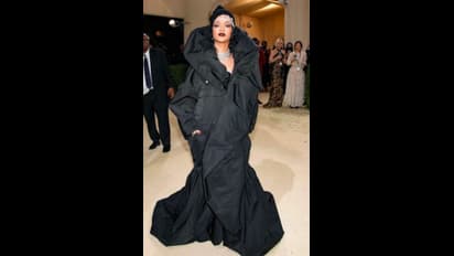 Met Gala: ಅಬ್ಬಾ ಫ್ಯಾಷನ್ ಅಂದ್ರೆ ಇದೇನಾ ? ಇಲ್ನೋಡಿ ಫೋಟೋಸ್