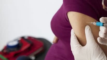 திருமணம் ஆகியும் கள்ளக் காதலியை பிரிய மனமில்லை.. கர்ப்பிணி மனைவிக்கு எச்ஐவி ஊசிபோட்ட கொடூர கணவன்..