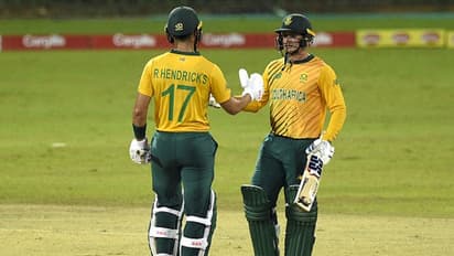 டிகாக் - ஹென்ரிக்ஸ் அபார பேட்டிங்.. இலங்கையை ஒயிட்வாஷ் செய்து டி20 தொடரை வென்றது தென்னாப்பிரிக்கா