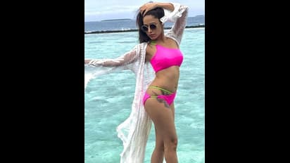 Oops moment alert: Nushrratt Bharuccha wardrobe malfunction; netizens criticise paparazzi (Video)