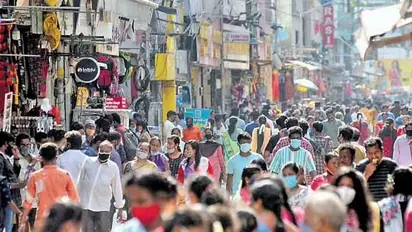 தமிழகம் முழுவதும் பிரபல ஜவுளி கடைகளில் திடீர் சோதனை..!