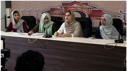 'നവാസിന്റേത് ലൈംഗികാധിക്ഷേപം തന്നെ'; അപമാനത്തിന് ലീഗ് മറുപടി പറയണം, ആഞ്ഞടിച്ച് ഹരിത മുന് നേതാക്കള്