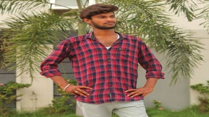 నరసరావుపేటలో దారుణం... పాతకక్షలతో యువకుడి దారుణ హత్య (వీడియో)