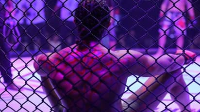 `లైగర్` షూటింగ్ అప్డేట్ః రక్తం, చెమట చిందిస్తూ రణరంగం సృష్టిస్తానంటోన్న విజయ్ దేవరకొండ..