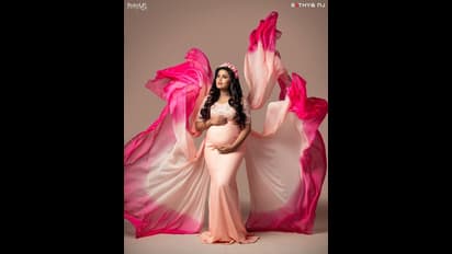 Pregnancy-யை விதவிதமான போட்டோ ஷூட்டுடன் கொண்டாடும் 'பாரதி கண்ணம்மா' வெண்பா!! வேற லெவல் போட்டோஸ்!!