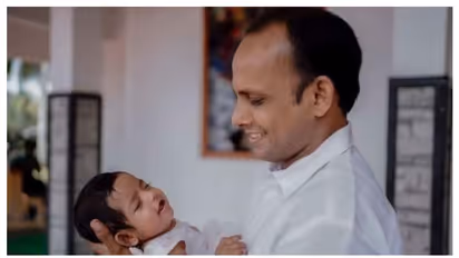 'മസാലദോശയും ചമ്മന്തിയുമില്ല, ആർഭാടമില്ലാത്ത മാമോദീസ'; സിപിഐ ജില്ലാ നേതൃത്വത്തിന് പരോക്ഷ പരിഹാസവുമായി എൽദോ