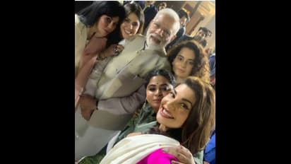 Happy Birthday: ಪ್ರಧಾನಿ ಮೋದಿ ಜೊತೆಗೆ ಸಿನಿಮಾ ತಾರೆಗಳ ವೈರಲ್ ಸೆಲ್ಫೀಗಳಿವು