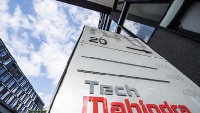 മുന്കൂര് അനുമതിയോടെ അവര് ജോലി ചെയ്യട്ടെ ; മൂണ്ലൈറ്റിംഗിനെ പിന്തുണച്ച് ടെക് മഹീന്ദ്ര