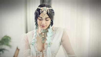 'ನೀಲಿ'ಗೆ ಮರುಳಾದ ಅದಾ....ರುಚಿ ನಿಮಗೆ ಗೊತ್ತಾ!