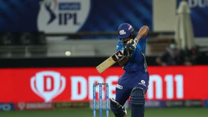 തിരിച്ചടിച്ച് ചെന്നൈ, മുംബൈ മുന്‍നിരയ്‌ക്കും കാലുറച്ചില്ല; ആവേശം മുറുകുന്നു