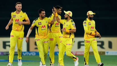 దీపక్ చాహర్ కు మరో గాయం.. మొత్తం సీజన్ నుంచే ఔట్..? సీఎస్కే 14 కోట్ల ఆశలు ఆవిరి.. ఇక చెన్నై కథ కంచికేనా..