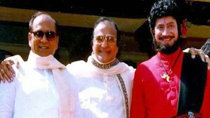 NTR Death Anniversary:ఎన్టీఆర్ వర్థంతి.. చిరంజీవి, బాలకృష్ణ, వెంకటేష్, నాగ్, రజినీకాంత్ లతో అరుదైన చిత్రాలు!