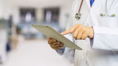 முதலாம் ஆண்டு MBBS, BDS மாணவர்களுக்கு நாளை வகுப்புகள் தொடக்கம்... அறிவித்தது மருத்துவ கல்வி இயக்ககம்!!