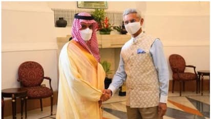 സൗദി-ഇന്ത്യന് വിദേശകാര്യ മന്ത്രിമാര് കൂടിക്കാഴ്ച നടത്തി