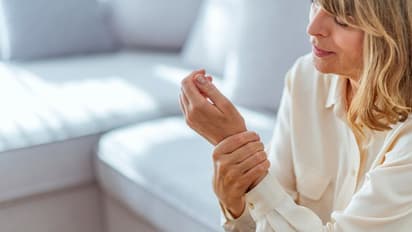 50 വയസ് കഴിഞ്ഞോ? എല്ലുകളുടെ ആരോഗ്യത്തിനായി ശ്രദ്ധിക്കാം ഇക്കാര്യങ്ങൾ