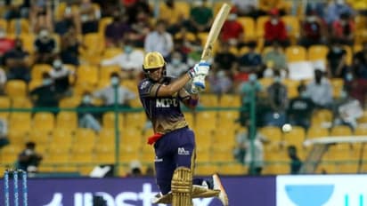 ഇതിഹാസങ്ങളേക്കാള് പ്രതിഭാശാലി; ശുഭ്മാന് ഗില്ലിനെ പ്രശംസ കൊണ്ടുമൂടി വീരേന്ദര് സെവാഗ്