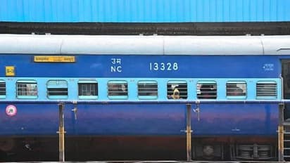 सरकार का रेलवे कर्मचारियों को बड़ा तोहफा, इस बार इतने दिनों का मिलेगा बोनस