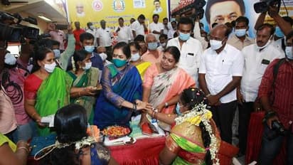 தமிழச்சி தங்கபாண்டியன் வளையல் போட.. அண்ணனாக மா. சு முன் நிற்க.. ஆனந்த கண்ணீர் விட்ட கர்பிணிகள்.