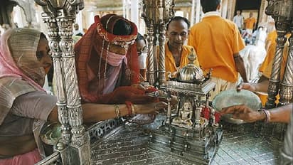 কঠোর অনুশাসনে ১০ ব্রত পালন, 'দশ লক্ষ্ণ পরব'-এর জুলুসে মাতোয়ারা জৈন সম্প্রদায়