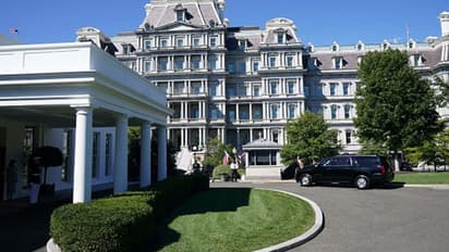 महिलाओं ने ली छुट्टी- डॉक्टर भी पहुंचे...पीएम मोदी को देखने के लिए व्हाइट हाउस के बाहर दिखा गजब का क्रेज