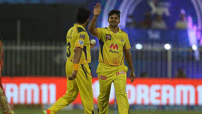 IPL 2021 ஷர்துல் தாகூர் செய்த மிகப்பெரிய தவறு..! அவுட்டாகி தப்பித்த ரிதிமான் சஹா