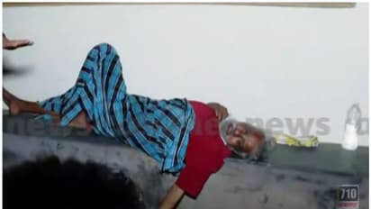 അവശനായി വൃദ്ധൻ വീട്ടുതിണ്ണയില്; ബന്ധുക്കൾ തിരിഞ്ഞുനോക്കിയില്ല, വാർത്തക്ക് പിന്നാലെ പൊലീസെത്തി ആശുപത്രിലാക്കി
